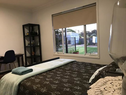 The Mains Guest House 2 Bedroom Farm Stay - Accommodation in Bendigo 3