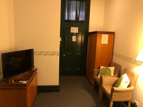 The Palace Hotel - Accommodation in Bendigo 1