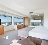 Quality Hotel Gateway Inn Devonport - Accommodation in Bendigo