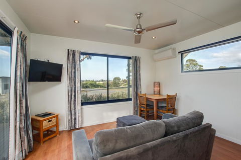 Swansea Beach Chalets - Accommodation in Bendigo 8