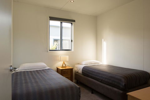 Swansea Beach Chalets - Accommodation in Bendigo 3