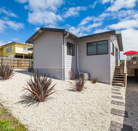Bircoo Cottage Beach and Golf Getaway - Accommodation in Bendigo