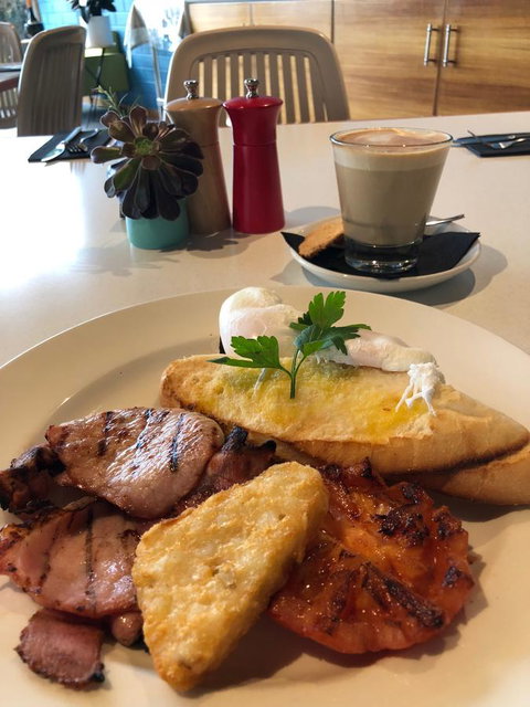 Riverfront Motel & Villas - Accommodation in Bendigo 37