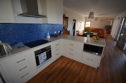 Seascape Beach House - Accommodation in Bendigo 2