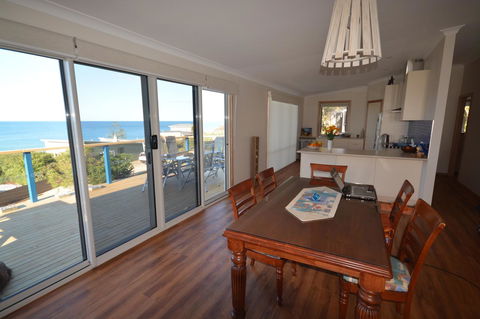 Seascape Beach House - Accommodation in Bendigo 3