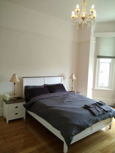 Riverbank Villa - Accommodation in Bendigo 12