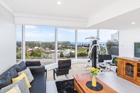 Views Forever - Devonport - Accommodation in Bendigo 0