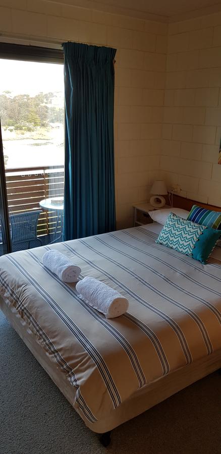 Blue Seas Holiday Villas - Accommodation in Bendigo 27