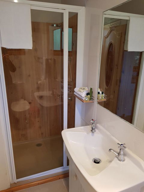 Blue Seas Holiday Villas - Accommodation in Bendigo 34