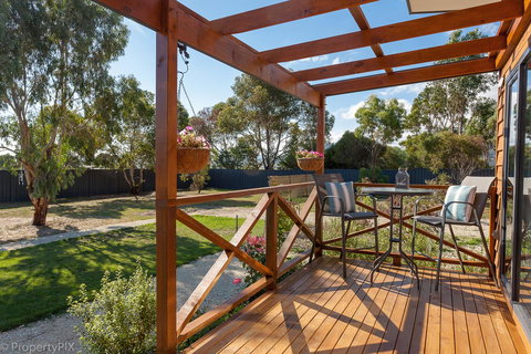 Harrison Grove - Accommodation in Bendigo 15