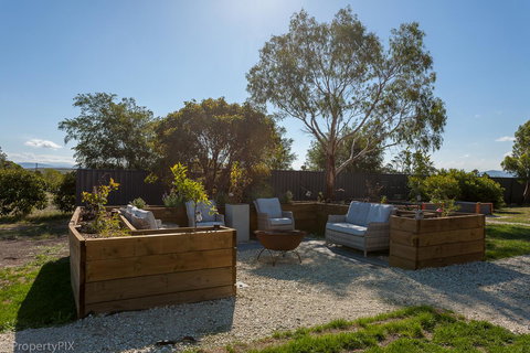 Harrison Grove - Accommodation in Bendigo 13