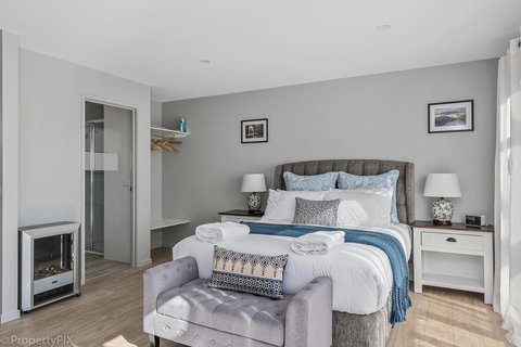 Harrison Grove - Accommodation in Bendigo 1