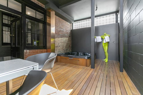 Insomnia On Elizabeth - Accommodation in Bendigo 4