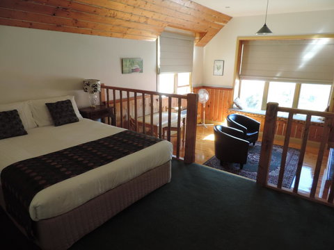 Bushman's Cafe - Accommodation in Bendigo 12