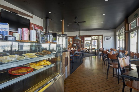 Bushman's Cafe - Accommodation in Bendigo 2