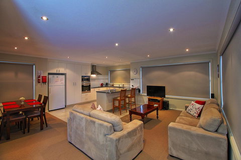 Hobart Villa - Accommodation in Bendigo 2