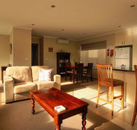 Hobart Villa - Accommodation in Bendigo