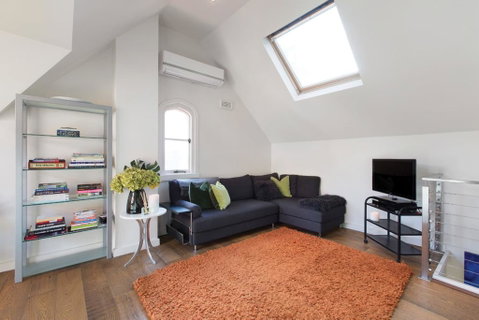 New York Loft Style Apartment 4 Km To CBD - Accommodation in Bendigo 2