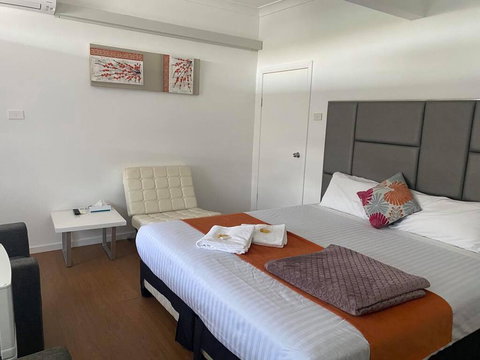 Newcastle Motel - Accommodation in Bendigo 2