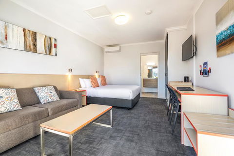 Nightcap At Ferntree Gully Hotel Motel - Accommodation in Bendigo 0
