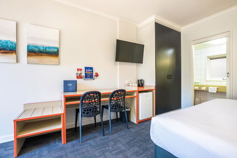 Nightcap At Ferntree Gully Hotel Motel - Accommodation in Bendigo 2