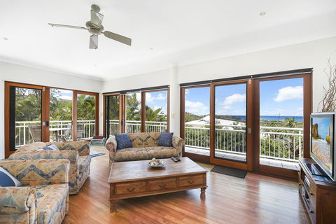 Notre Reve - 2/4 Brolga Place - Accommodation in Bendigo 3