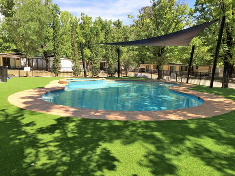 NRMA Bright Holiday Park - Accommodation in Bendigo 1