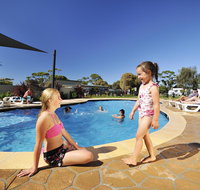 NRMA Eastern Beach Holiday Park - Accommodation in Bendigo