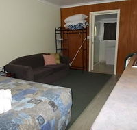 Oakridge Motel Tourist Park - Accommodation in Bendigo