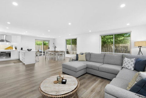 OCEAN BREEZE Family Home - Accommodation in Bendigo 2