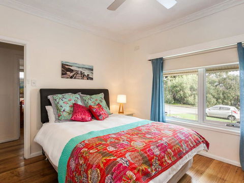 OCEAN SOUNDS - Anglesea - Accommodation in Bendigo 1