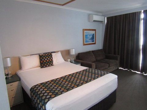 Ocean View Studios 75 The Strand, Free Fast Wifi/Foxtel - Accommodation in Bendigo 3