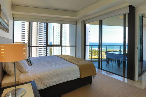 Ocean Views In The Heart Of Broadbeach - Accommodation in Bendigo 0
