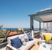Ocean Views on Coogee Beach - Accommodation in Bendigo