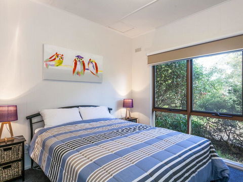 OCEANS 12 - ANGLESEA - Accommodation in Bendigo 1