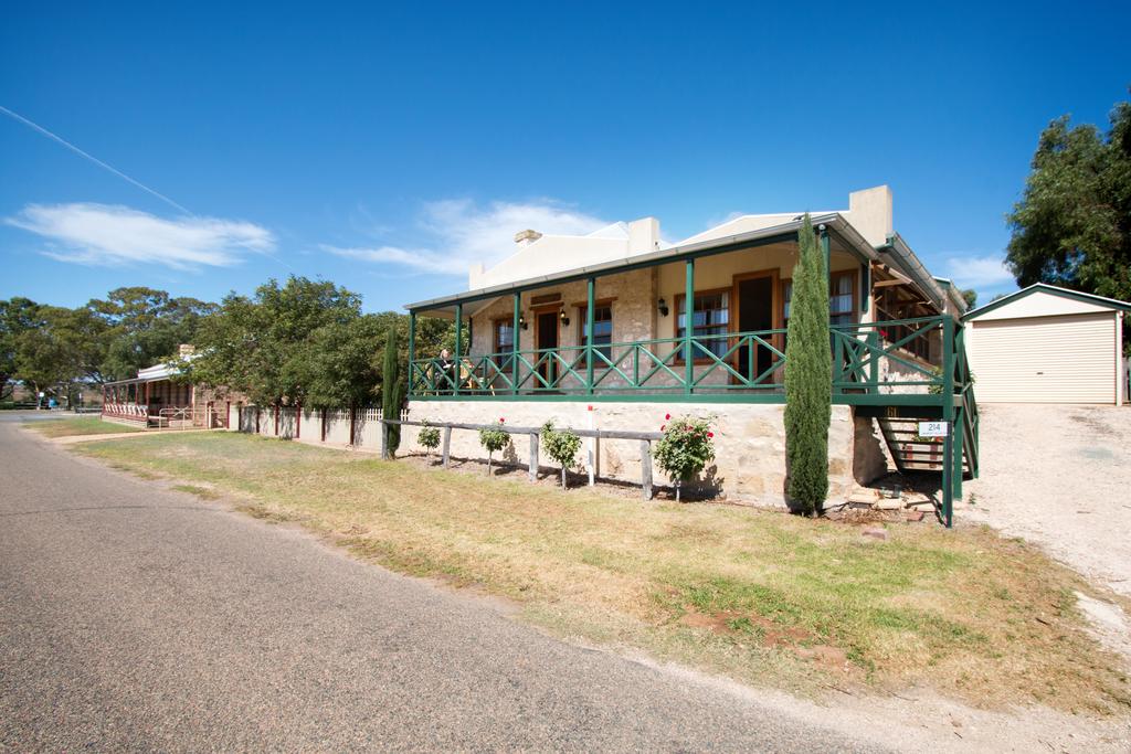 Swanport SA Accommodation in Bendigo
