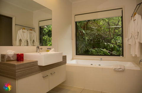 On Obi Maleny - Accommodation in Bendigo 3