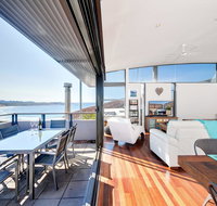 One Mile Cl Townhouse 22 26 The Deckhouse - Accommodation in Bendigo