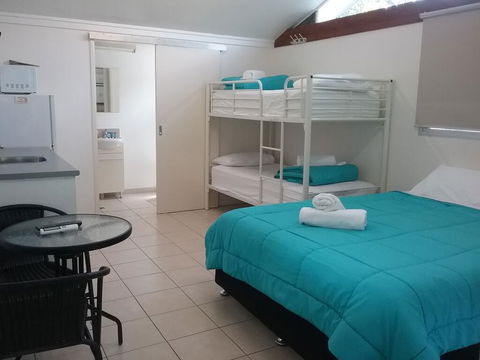Palms Hervey Bay - Accommodation in Bendigo 2