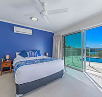 Panoramic Island Views - Shute Harbour - Accommodation in Bendigo