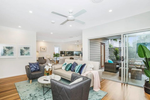 Park Avenue Townhouse Retreat Brisbane Sleeps 10 - Accommodation in Bendigo 0