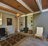 Pet Friendly - Large 4 Bedroom Home - Accommodation in Bendigo