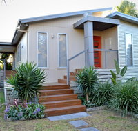 Pier One  Eastern Beach - Accommodation in Bendigo