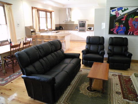 Pinkerton Hill Naracoorte - Accommodation in Bendigo 3