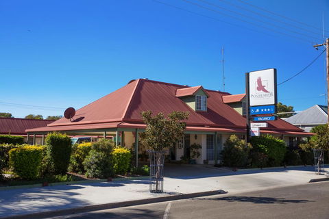Pioneer Motel Goondiwindi - Accommodation in Bendigo 0