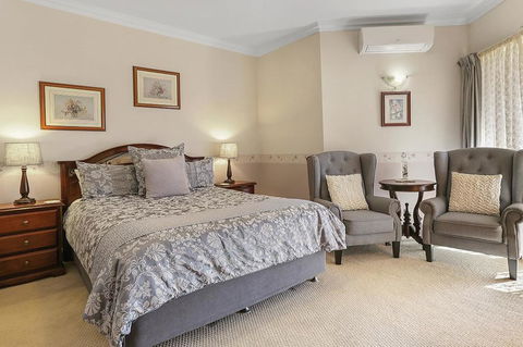 Plumes On The Green Boutique Bed & Breakfast - Accommodation in Bendigo 1