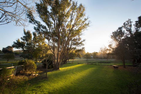 Pool House - Accommodation in Bendigo 0
