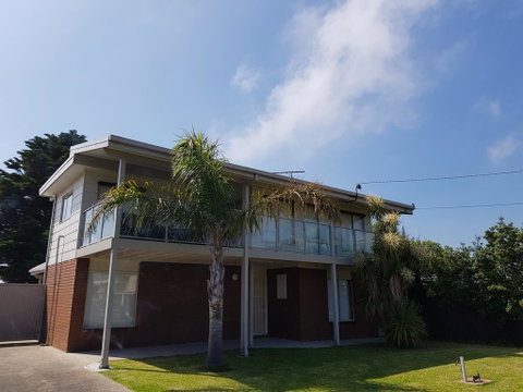 Portarlington Beach Shack 50 Metres To The Water - Accommodation in Bendigo 1