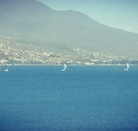 POSH Port Out Starboard Home - Accommodation in Bendigo