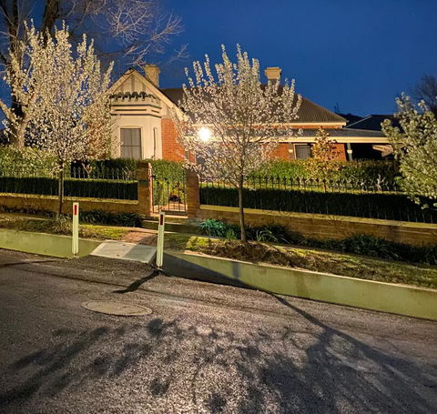QUILTY HOUSE (Formerly Beethovens) - Accommodation in Bendigo 0